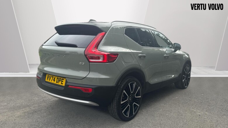 Volvo XC40 2.0 B3P Ultra Dark 5dr Auto Petrol Estate